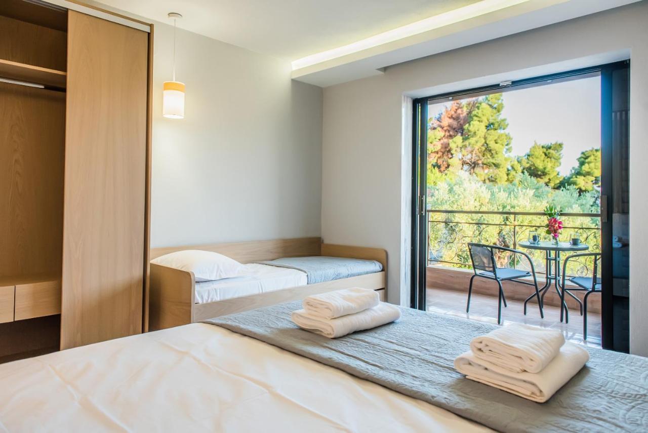 Citro By The Sea Hotel Metamorfosi  Exterior photo